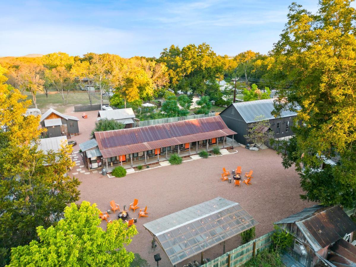 Camp Comfort Exteriér fotografie
