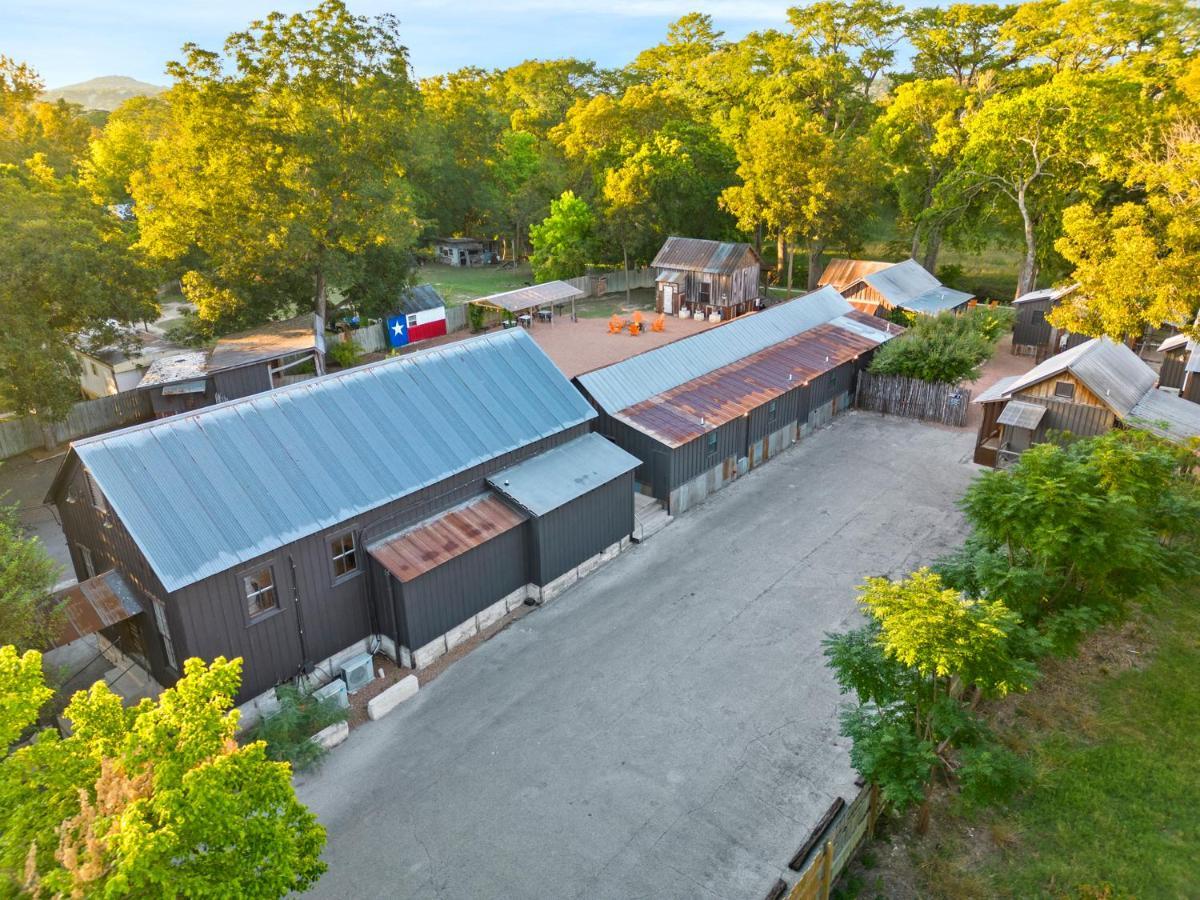 Camp Comfort Exteriér fotografie